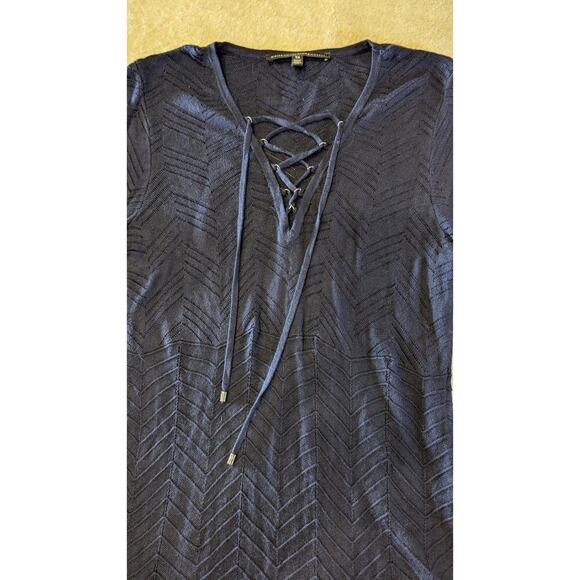 WHITE‎ HOUSE BLACK MARKET Lace Up Scallop Trim Chevron Knit Sweater XS - Picture 2 of 7